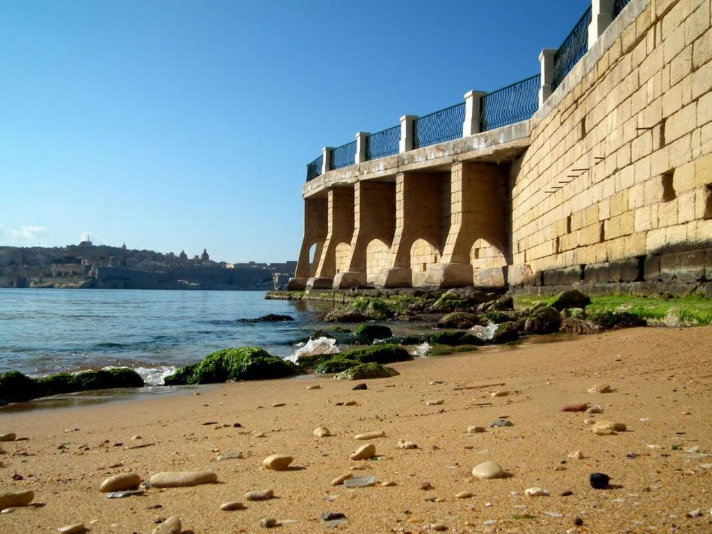 Kalkara Cosy 2 Bedroom Maisonette Екстериор снимка